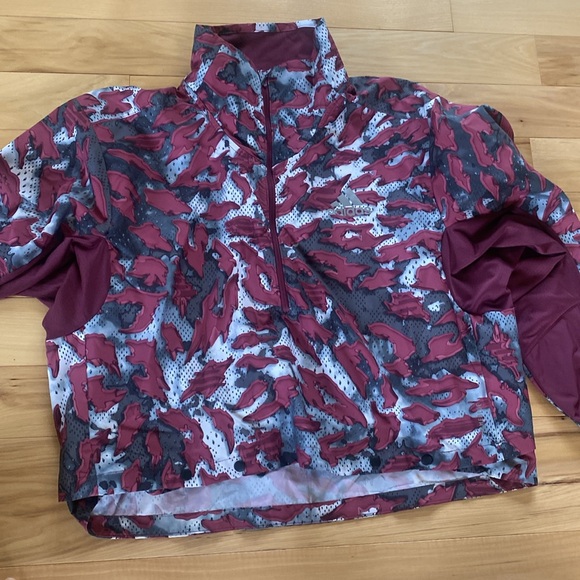 Adidas running jacket - Picture 2 of 6